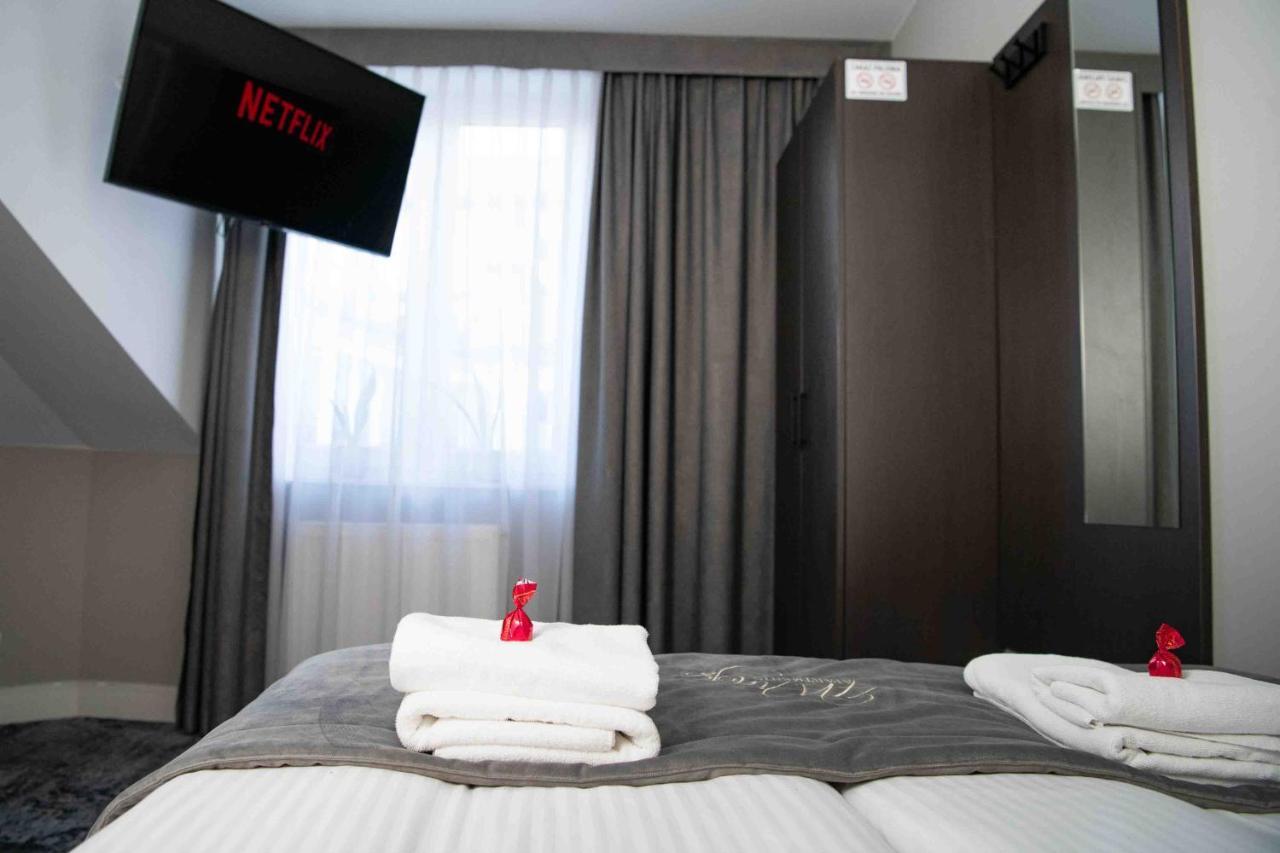 4Wings Apartments คราคูฟ ภายนอก รูปภาพ